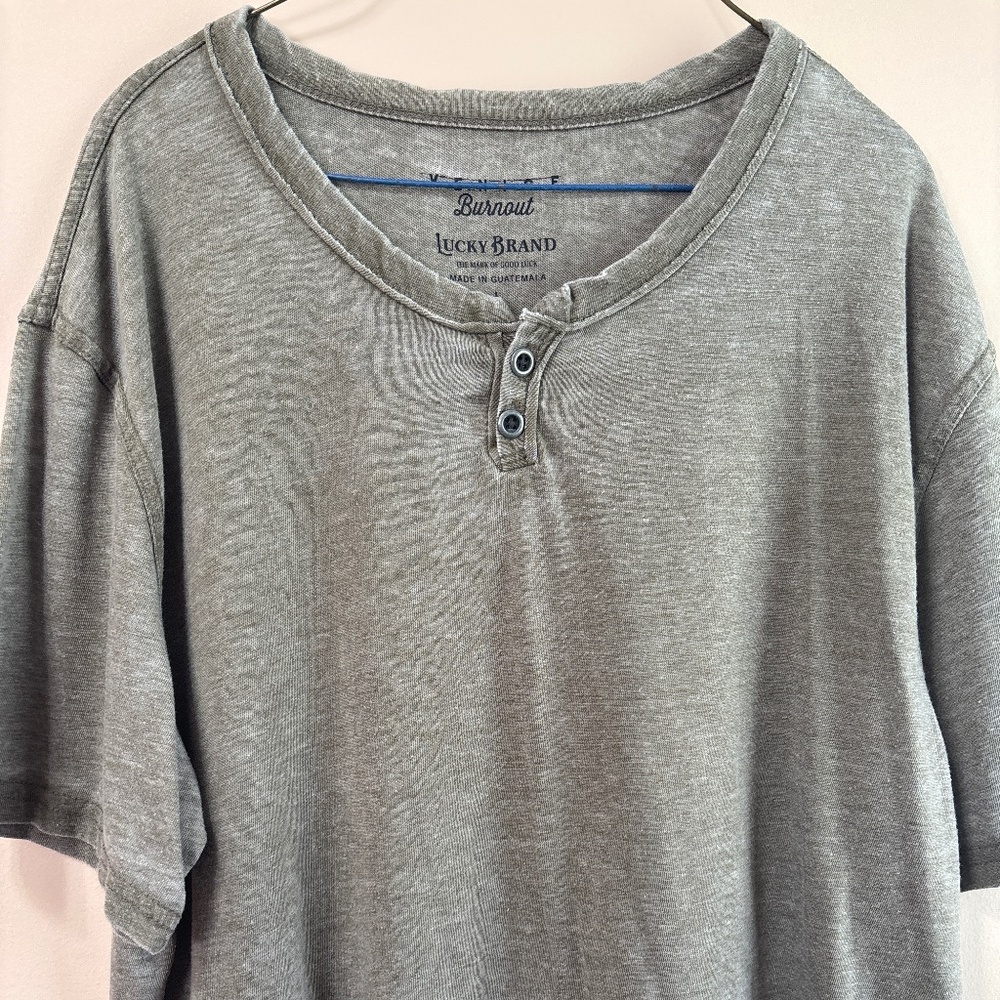 Lucky Brand Henley (L)